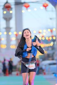 BIB: 594
                            <button type="button" onclick="openModal(21767028)" class="btn btn-primary btn-sm float-right btn-popup" data-toggle="modal" data-target=".modal-high-quality">
                        <i class="fas fa-shopping-cart"></i> Add to Cart
                    </button>
                                            <button type="button" onclick="isThisMe(21767028, true)" class="btn btn-success btn-sm float-right btn-popup btn-isme hidden" data-toggle="tooltip" data-placement="bottom" title="นี่คือรูปของคุณใช่ไหม คลิกที่นี่เพื่อเอาเข้าอัลบั้ม">
                        <i class="fas fa-plus"></i> Add to album
                    </button>
                    <button type="button" onclick="isThisMe(21767028, false)" class="btn btn-warning btn-sm float-right btn-popup btn-isnotme hidden">
                        <i class="fas fa-ban"></i> Remove from album
                    </button>